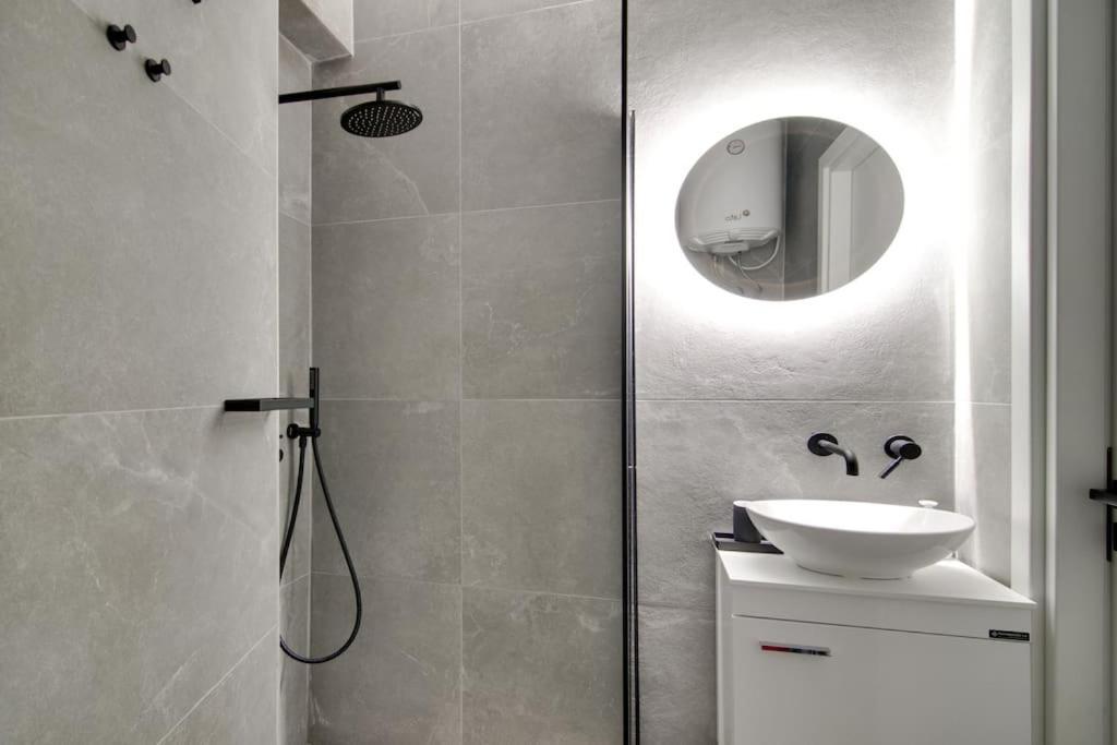 Myplace Premium Apartments อิโออันนินา ภายนอก รูปภาพ